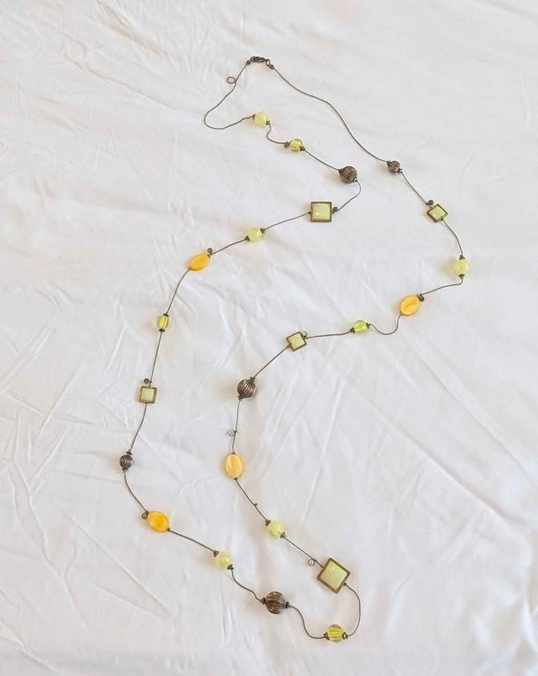 Vintage Lemon-Glass beaded long necklace - photo 2