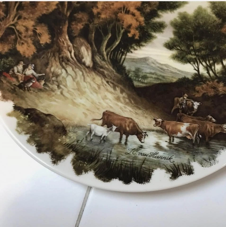 Vintage J.C. Van Hunnik 9.5” Diameter Collectible Pickard Plate - photo 2