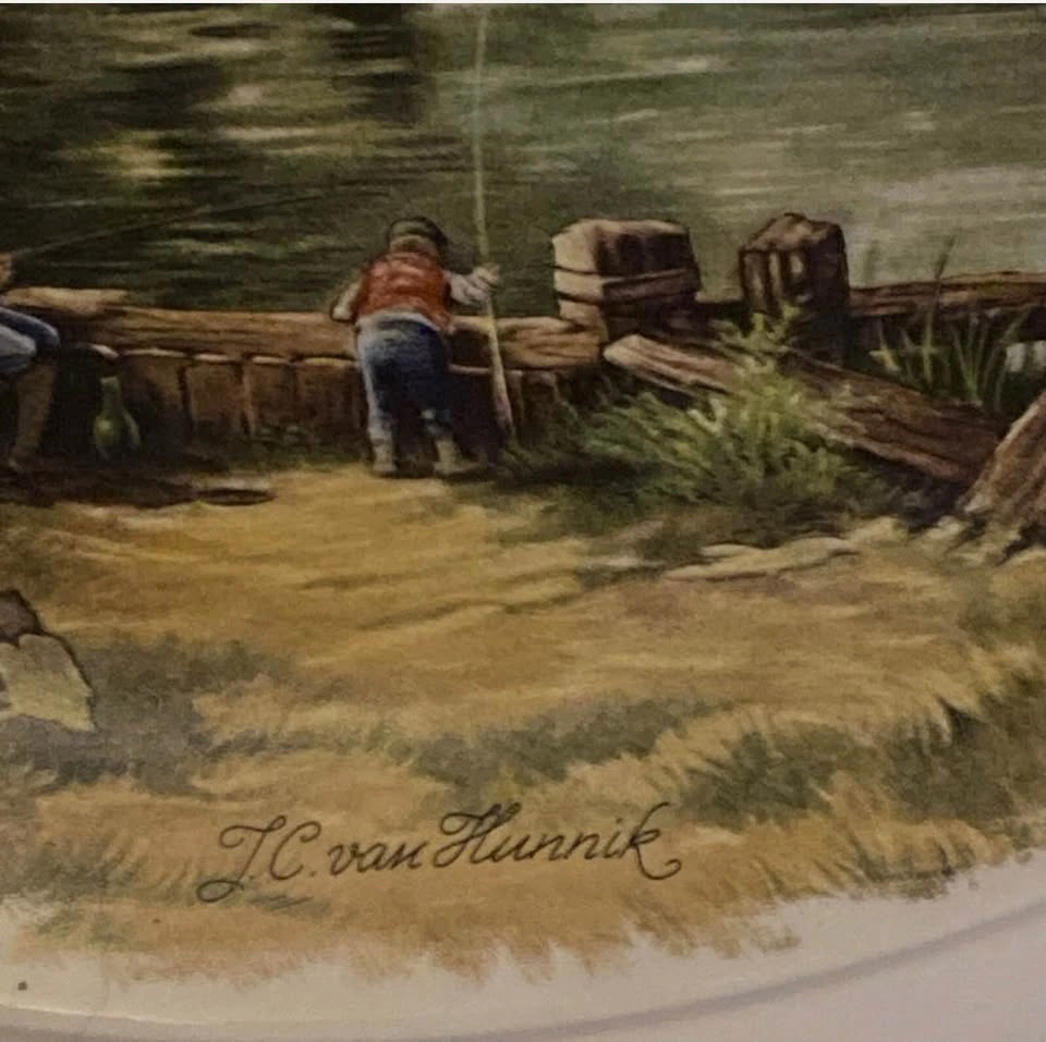 Signed Van Hunnik Vintage Limoges Porcelain Fishing Plate - photo 2