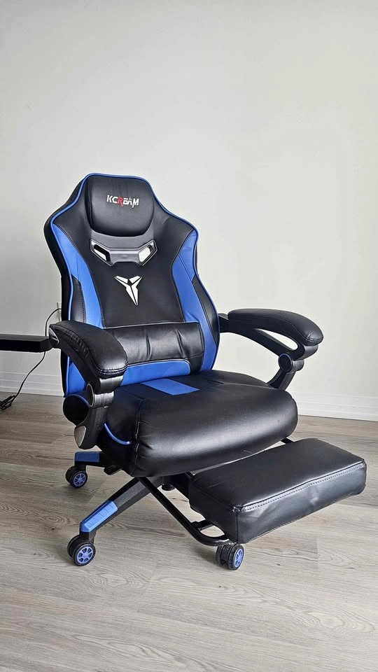 KCREAM Gaming Chair with Footrest