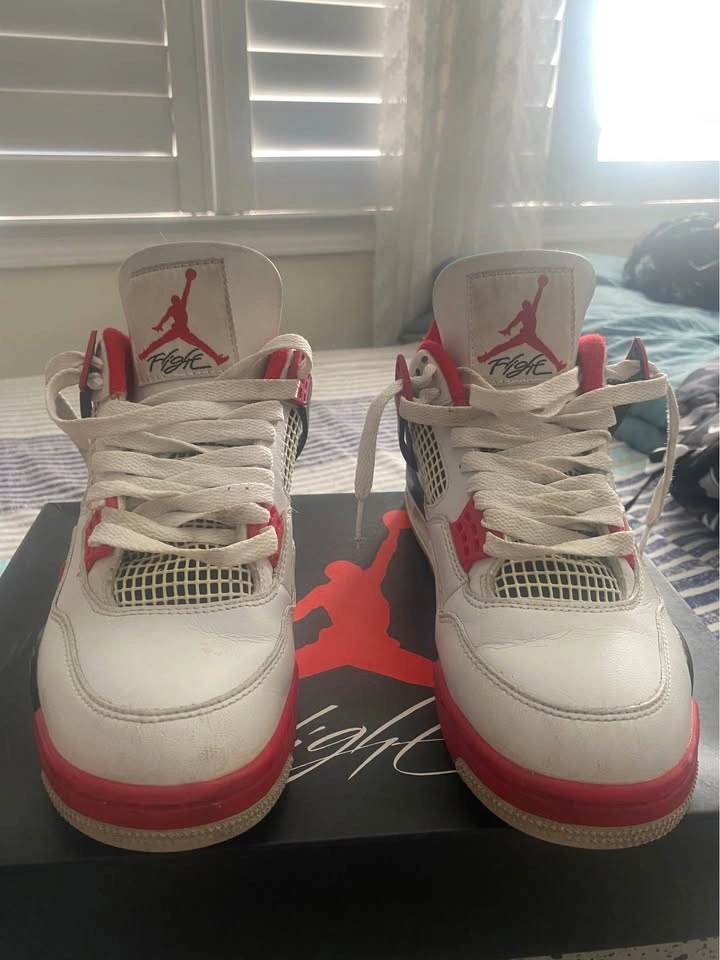 Air Jordan 4 fire red - photo 2