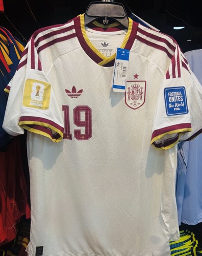 Lamine Yamal Spain Away Jersey World Cup 2026 - photo 3
