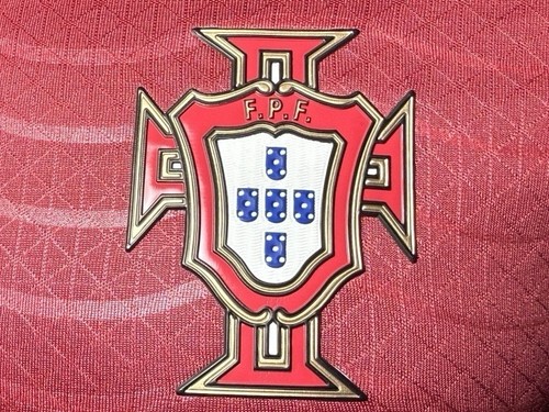 Ronaldo Portugal Home Jersey World Cup 2026- Men Size L - photo 2