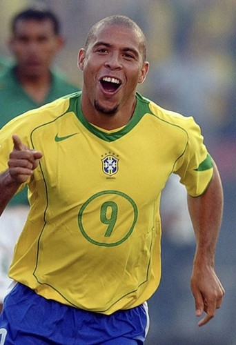 Ronaldo Brazil 2005 Jersey Size L - photo 2
