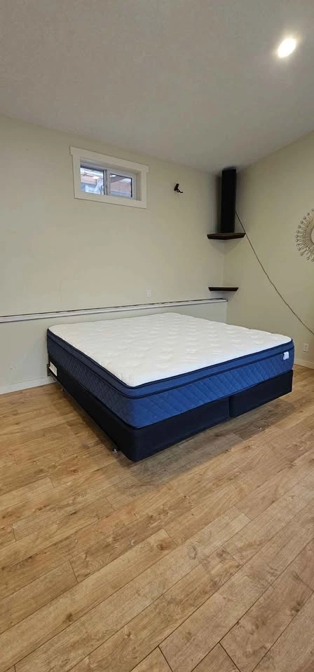 Restonic King Mattress and Box Spring Set - photo 4
