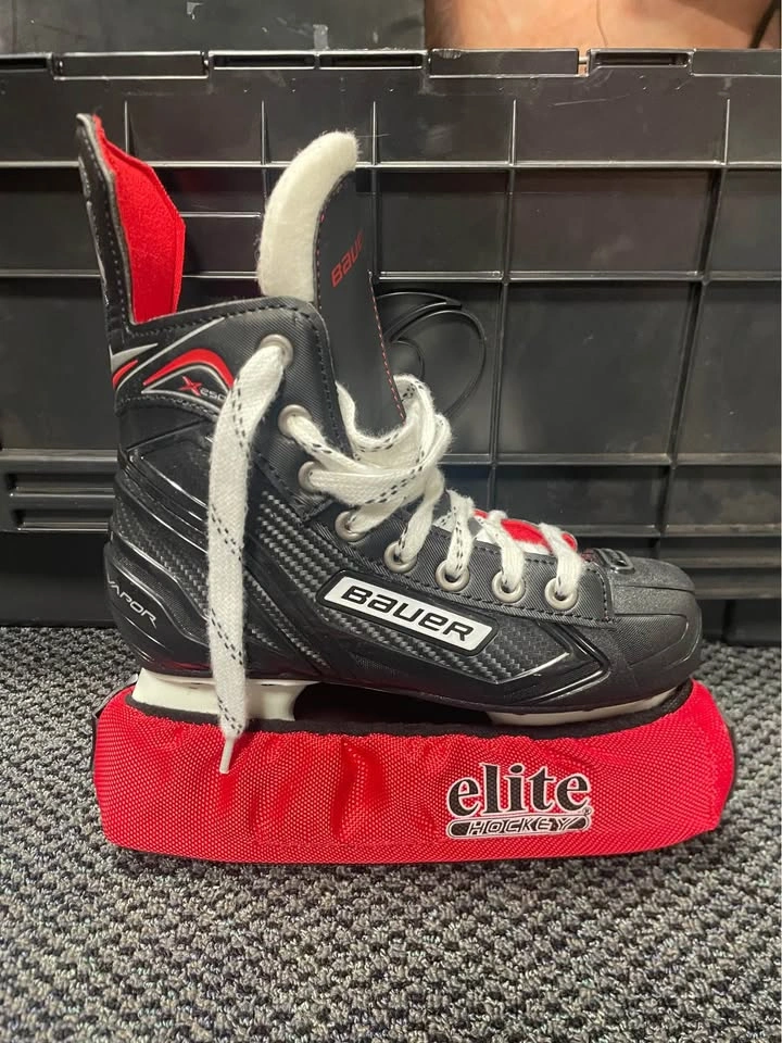 Size 3 Ice skates. (Brand New!) - photo 3