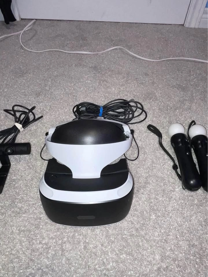 PlayStation VR with camera adapter for ps5 - photo 3