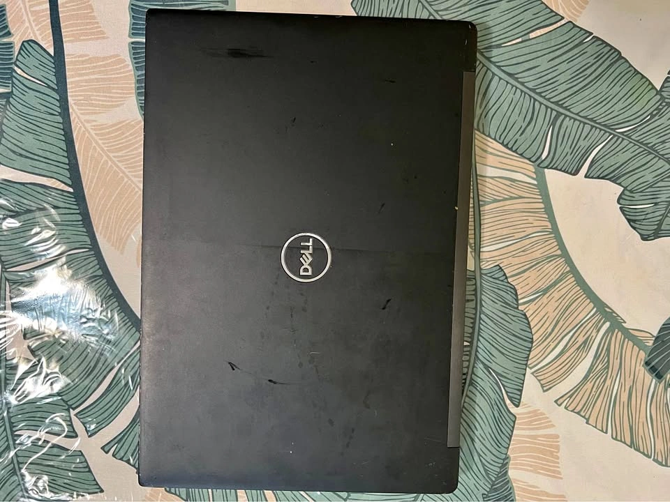 Dell Latitude laptop core i5 8gb ram 128gb ssd