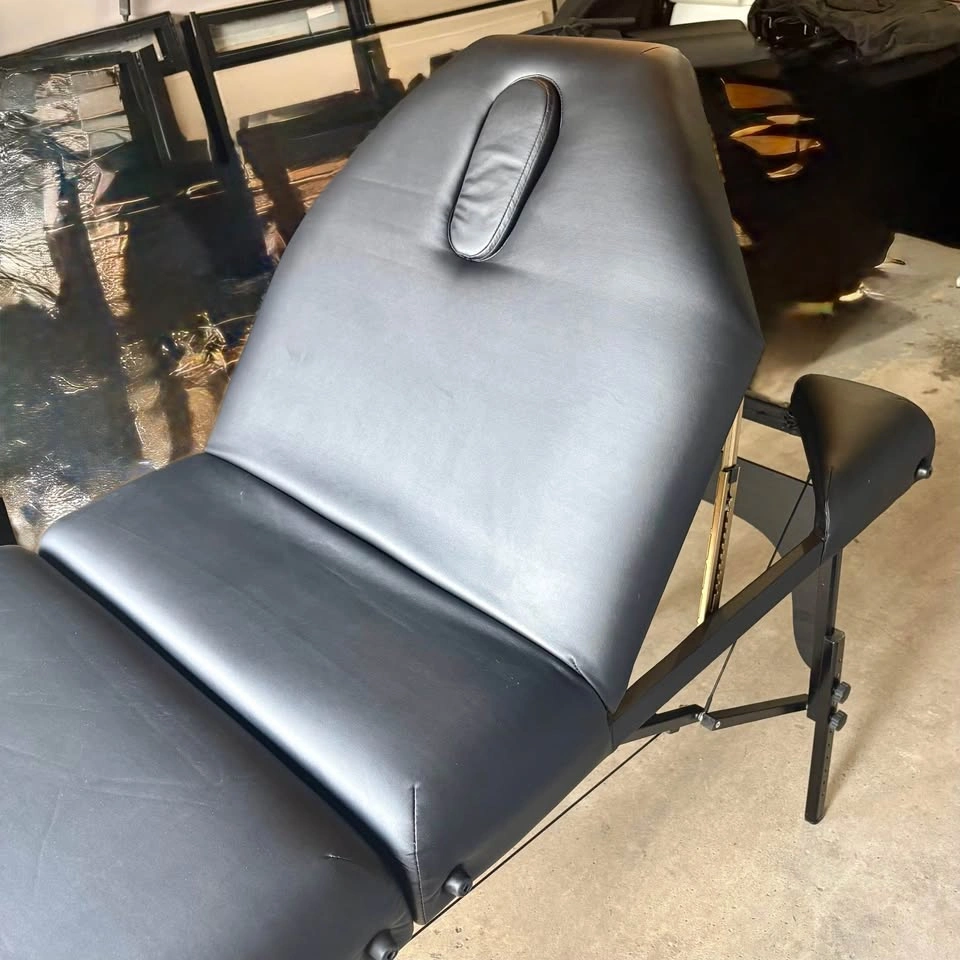 Long Massage Table with Linens and Accessories! - photo 3
