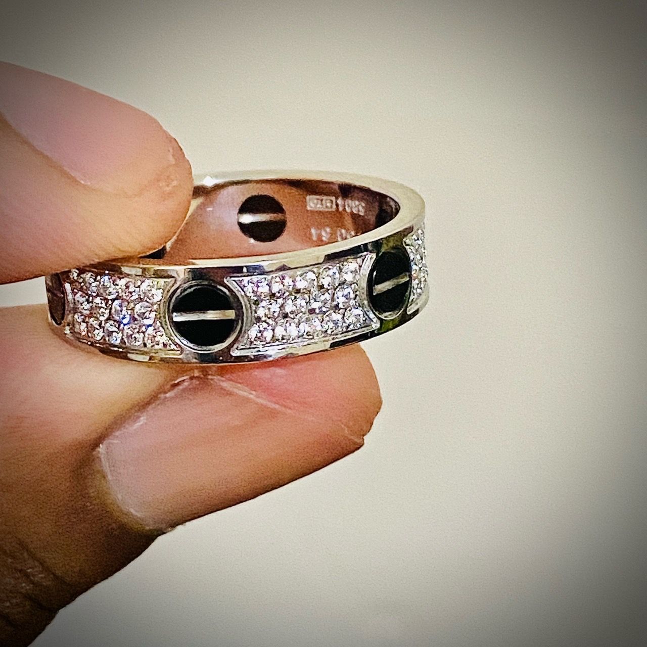 Luxury Pavé Screw-Motif Ring - photo 3