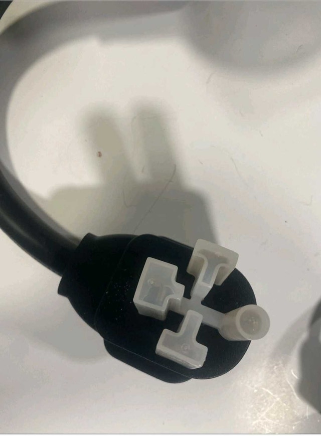 EV Charger Adapter - photo 3