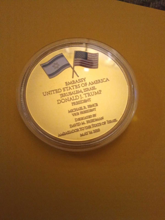 Donald Trump Jerusalem Embassy Coin - photo 2