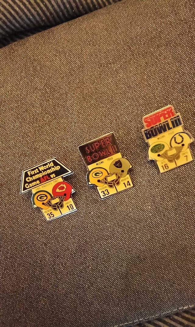 NFL Pins: Super Bowl I, II, and III - photo 2