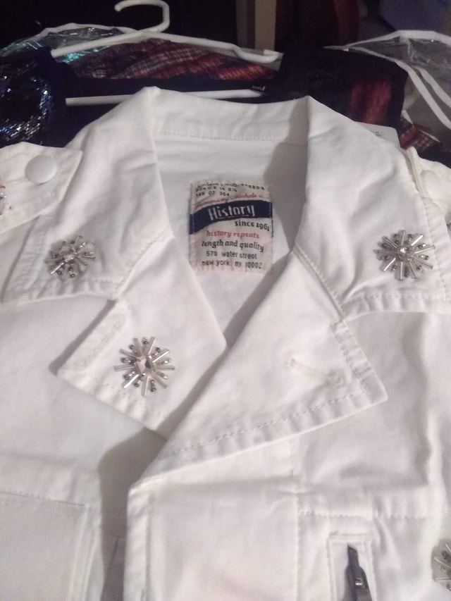 History repeats Vest. Brand new made in Italy. - photo 3