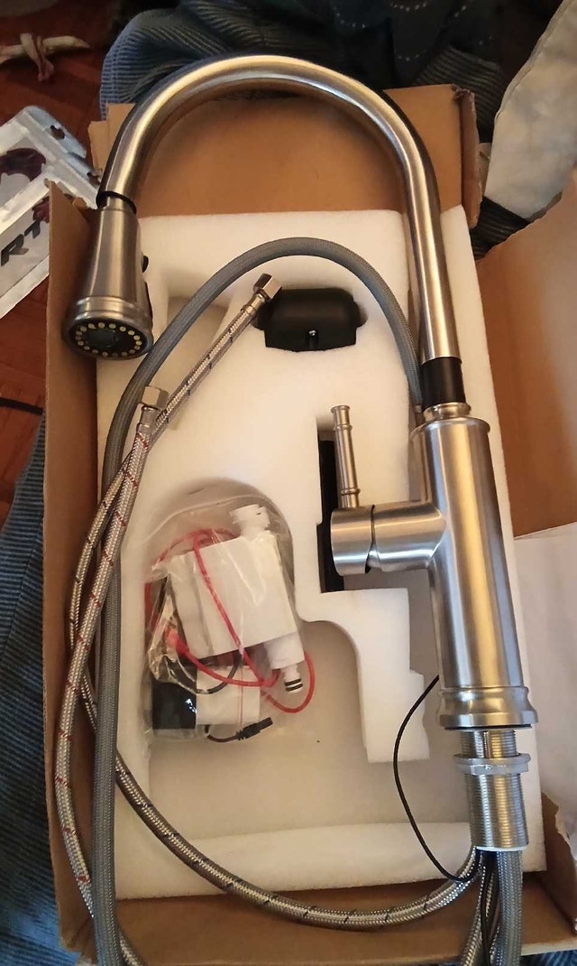 Kitchen Faucet - photo 3