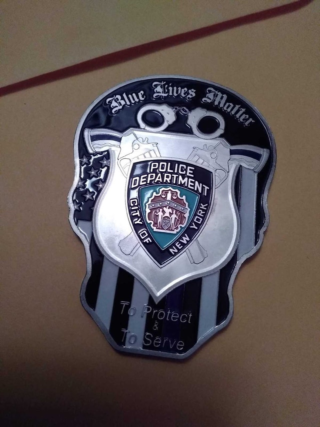 Blue Lives Matter Skull. New York - photo 2
