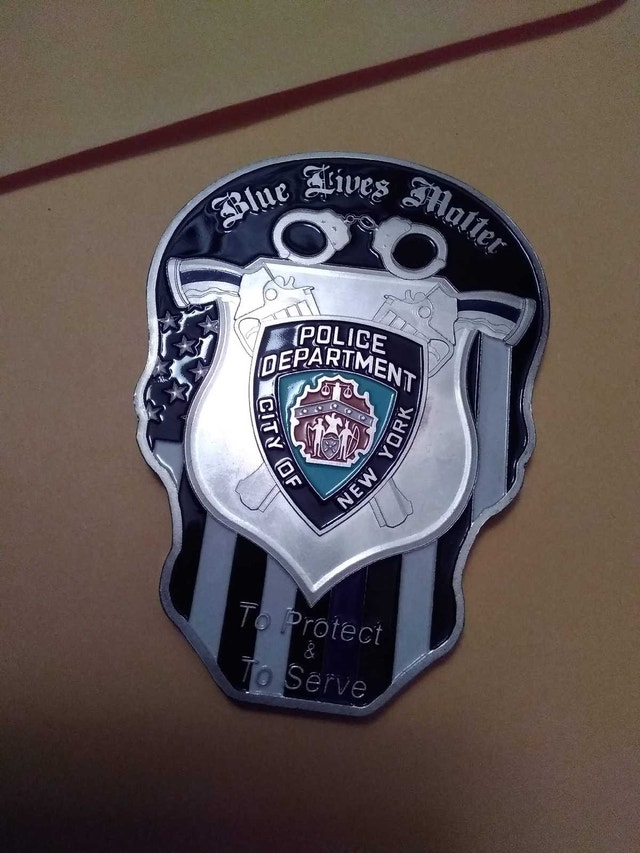 Blue Lives Matter Skull. New York - photo 4