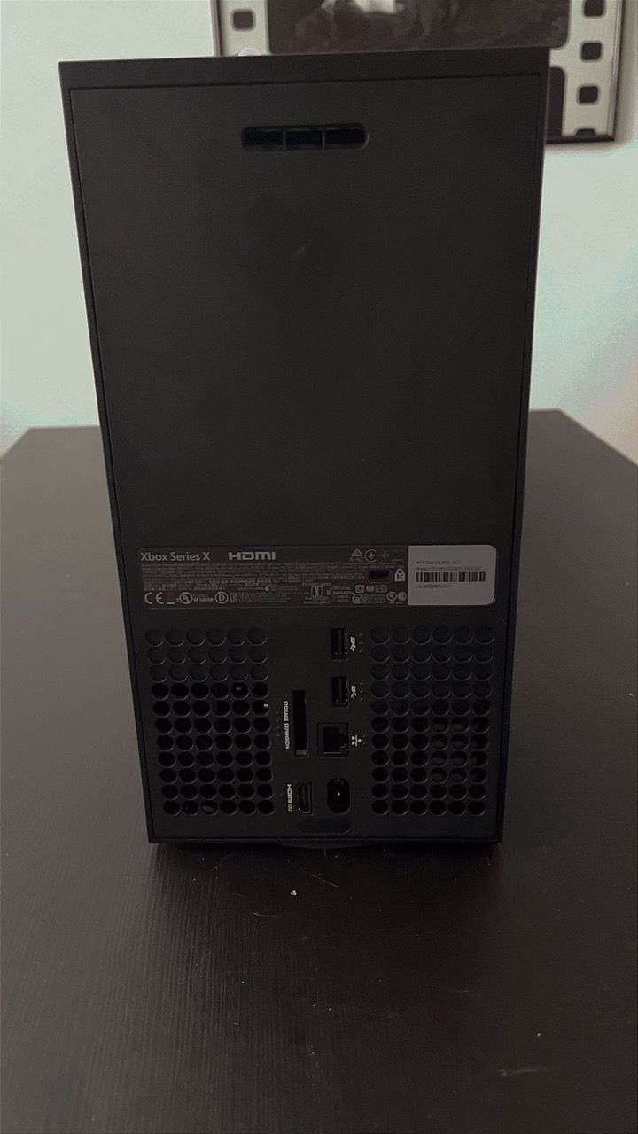 XBOX Series X - photo 4