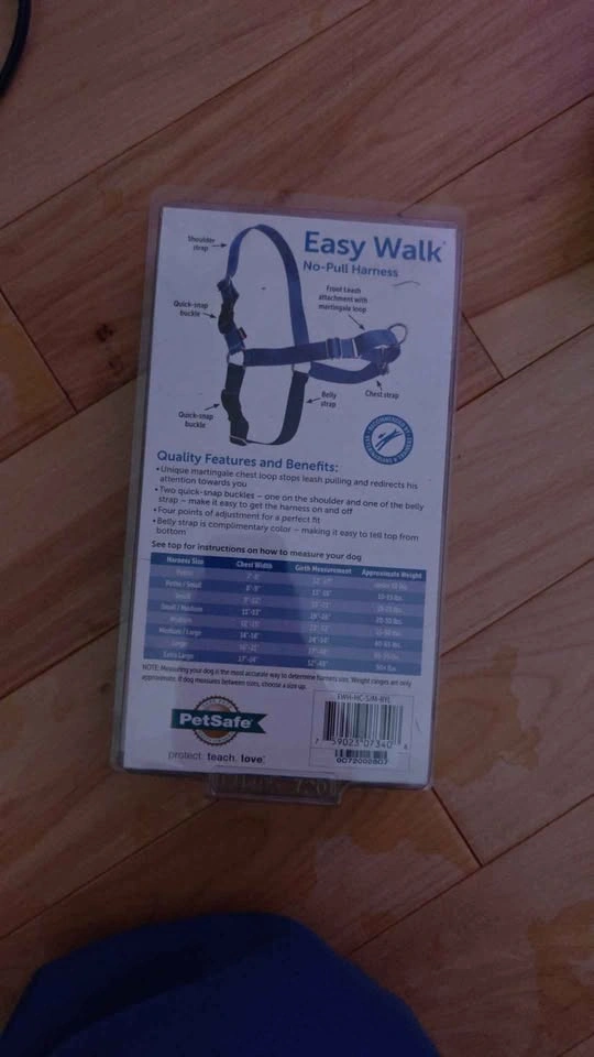 PetSafe Easy Walk No-Pull Harness Small/Medium (3 available) - photo 2