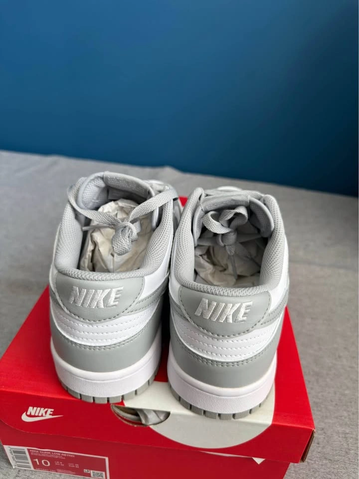 Nike Smoke Grey Retro Dunks (size 10) - photo 5
