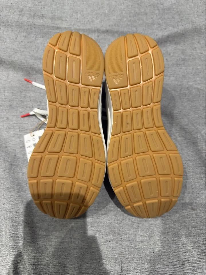 Women's Adidas Shoes (size 7.5) - photo 5