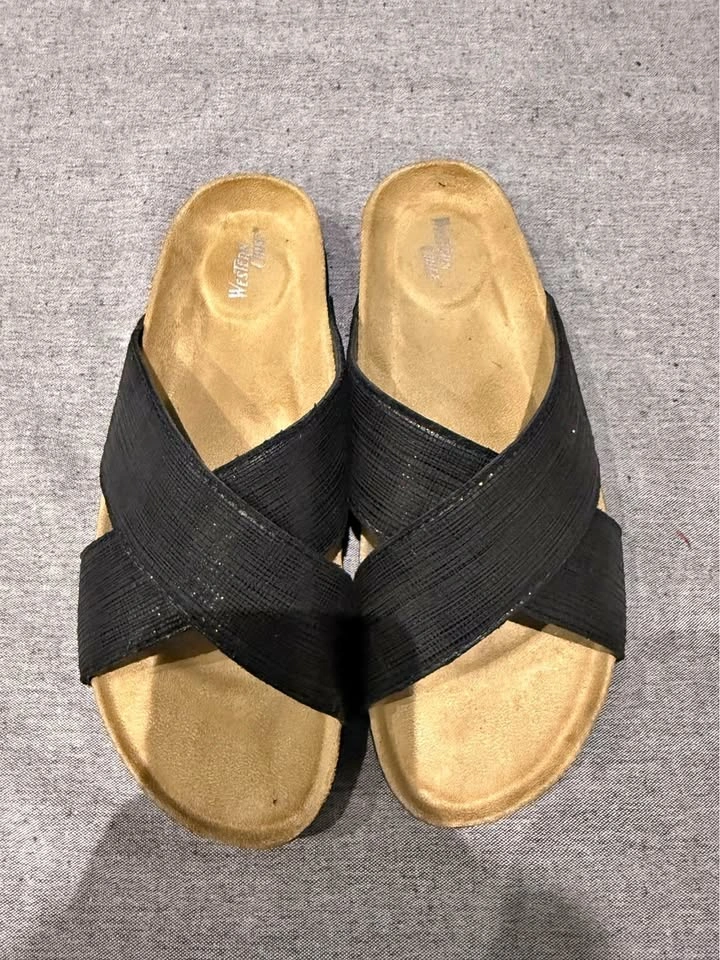 Women's Western Chief Sandals (size 9)