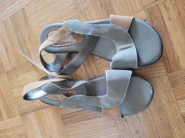 Size 6 Sandals