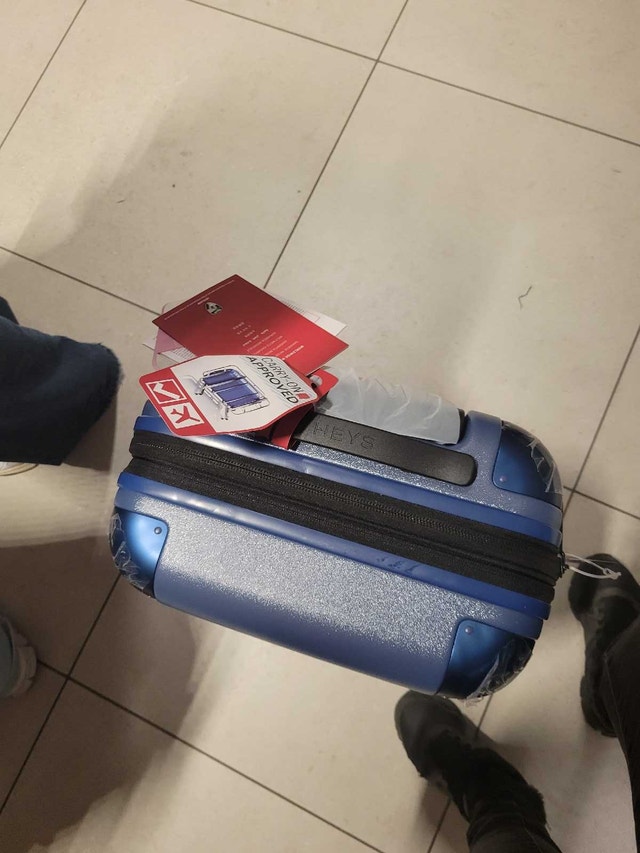 Heys Zen 21.5 Inch Carry-On Luggage - photo 3