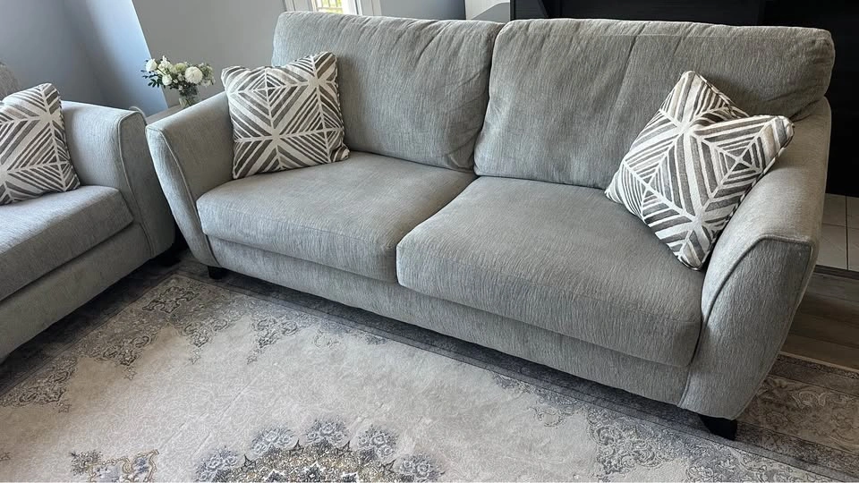 Light Grey Sofa Set – Excellent Condition - photo 2
