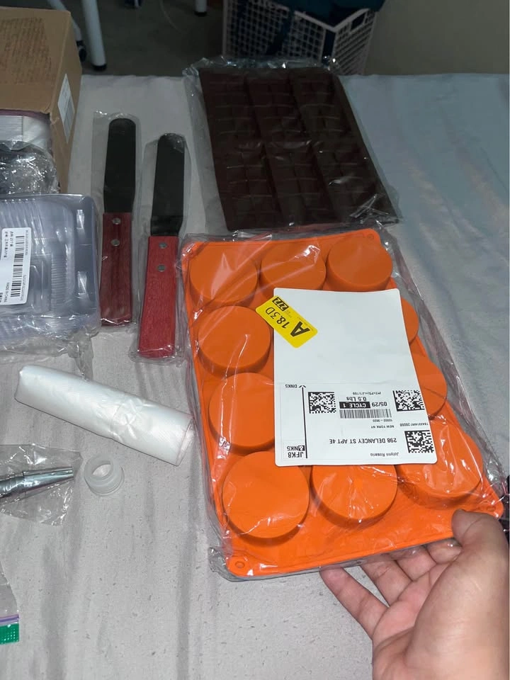Snack items (Brand New) - photo 5