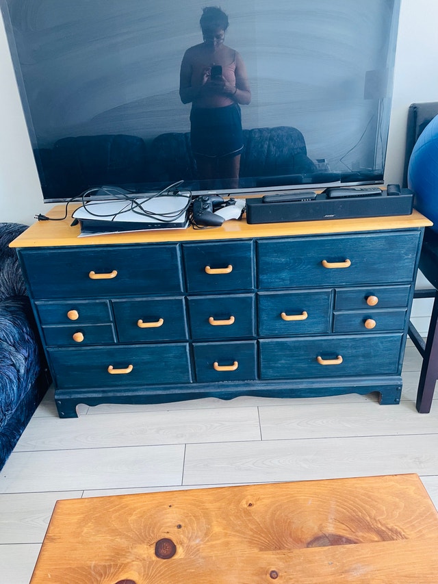 Dresser and Coffee Table Set