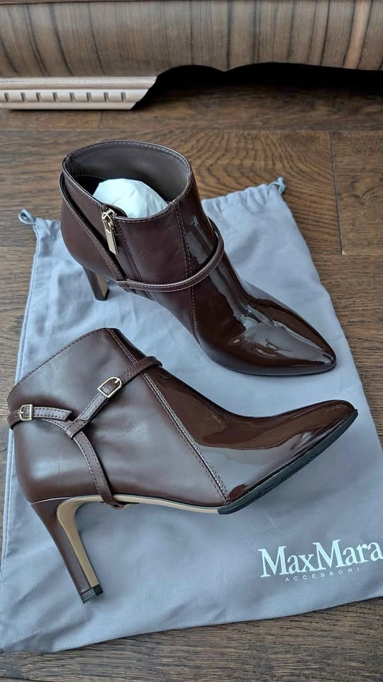 MaxMara Brown Leather High Heel Ankle Boots- size 7.5/38