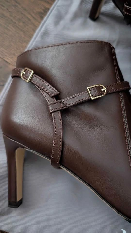 MaxMara Brown Leather High Heel Ankle Boots- size 7.5/38 - photo 4