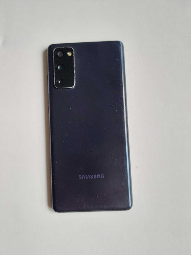 Samsung S20 FE 5G 6.5" 6GB/128GB Fingerprint NFC Android 13 - photo 3