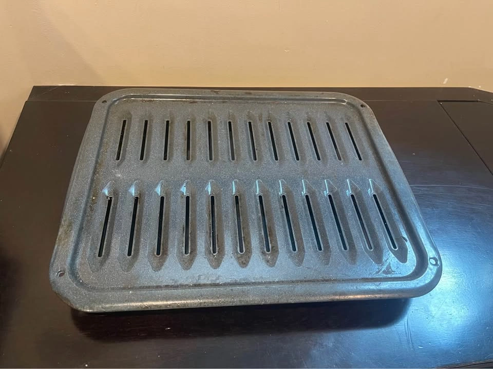 Large Broiler Pan and Rack, 13x 16 Inch - photo 3