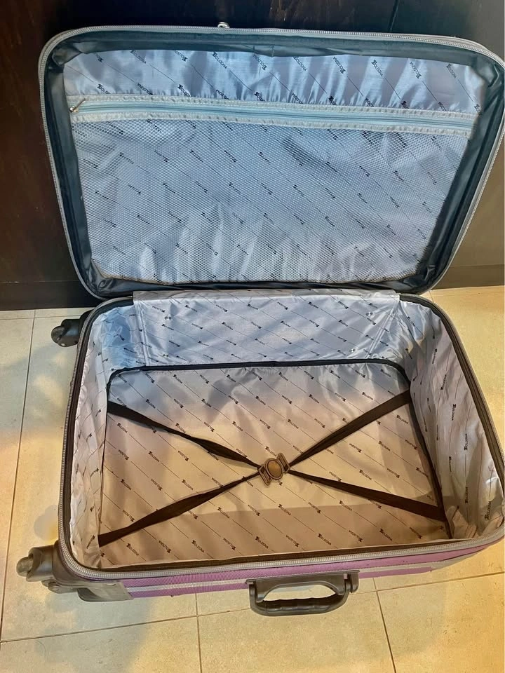 Bologna Purple Softshell Spinner Suitcase - photo 3