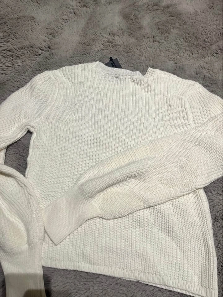 White sweater Dynamite - photo 4