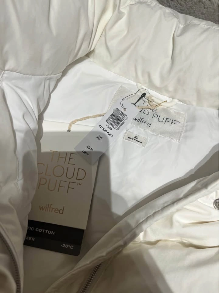 Aritzia Cloud Puff puffer jacket size XS - photo 3
