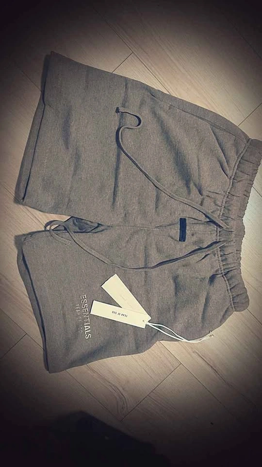 Fear of God Essentials Sweat Shorts - photo 2