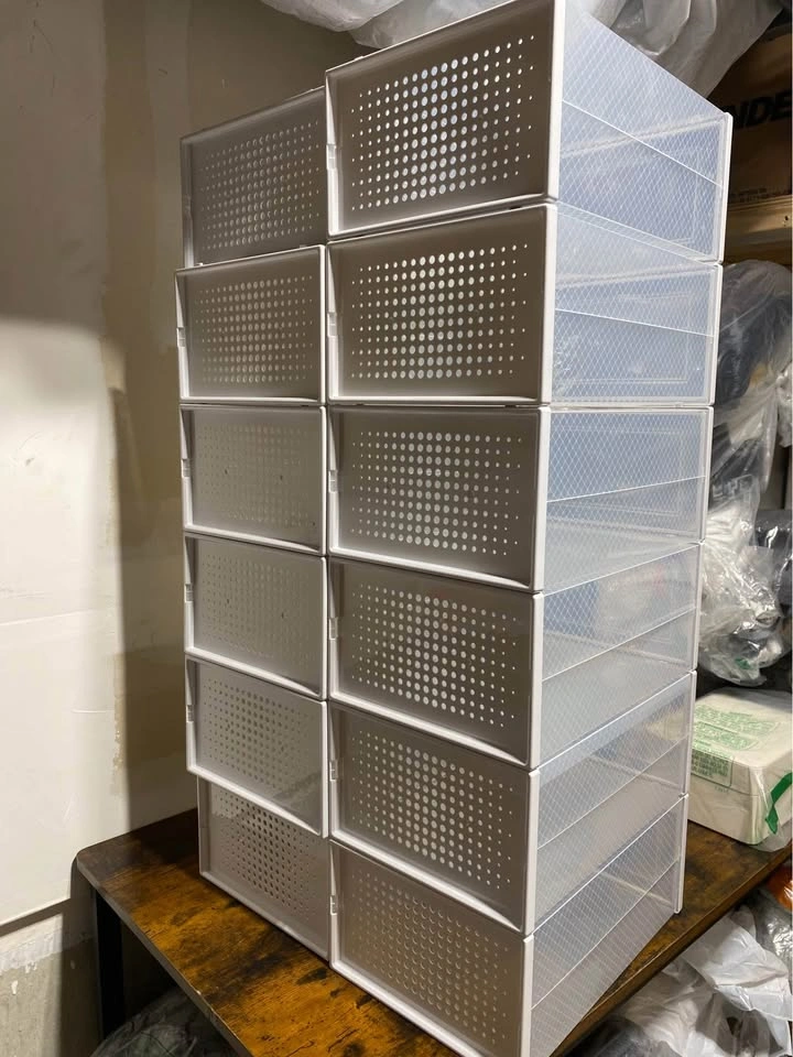 Stackable Clear Shoe Boxes (12 Pack) UNASSEMBLED - photo 4
