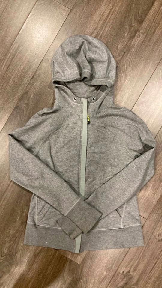 Lululemon Athletica Jacket Sweater - Size 10