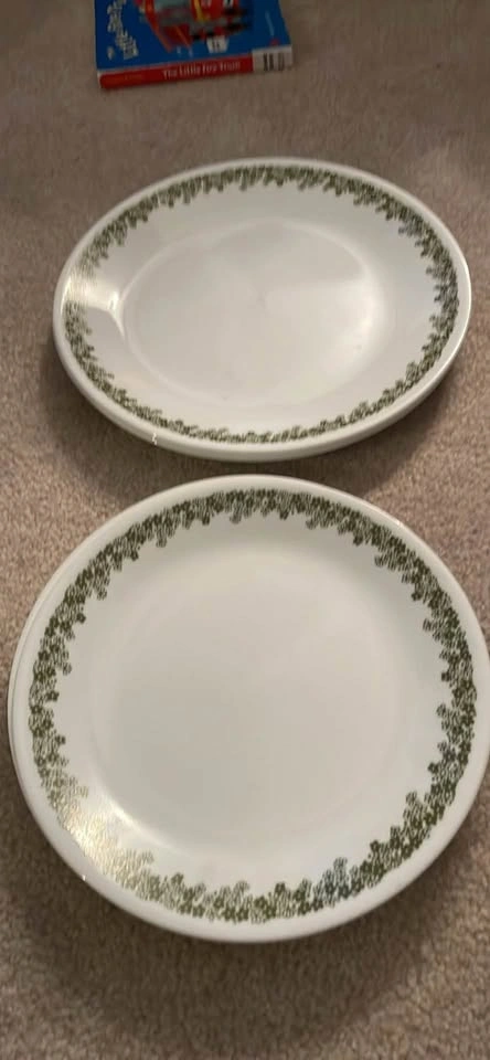 Vintage Corelle Spring Blossom Green Crazy Daisy Dinnerware Set - photo 2