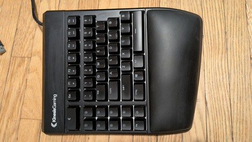 Kinesis Gaming Freestyle Edge RGB Split Mechanical Keyboard - photo 3