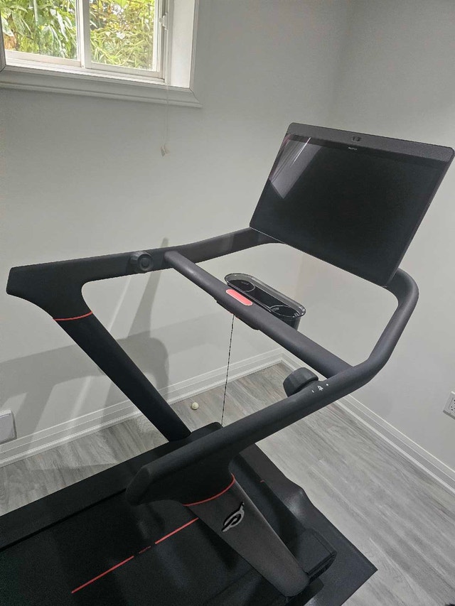 Peloton Tread (Model TR02) – Excellent Condition - photo 2
