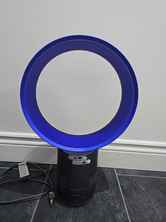 Dyson Bladeless Desk Fan - Cool Iron/Blue Model