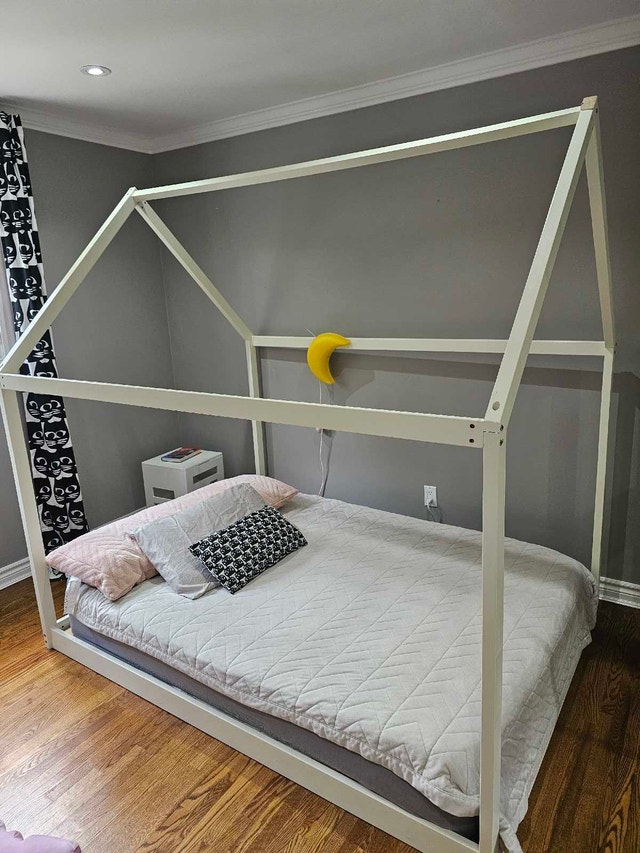 Coco Village Wooden House BedFrame Mattress - Full / Double Size