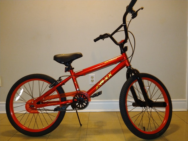 BRAND NEW 20" KIDS BMX BIKE: $100 (NEVER USED) - photo 2