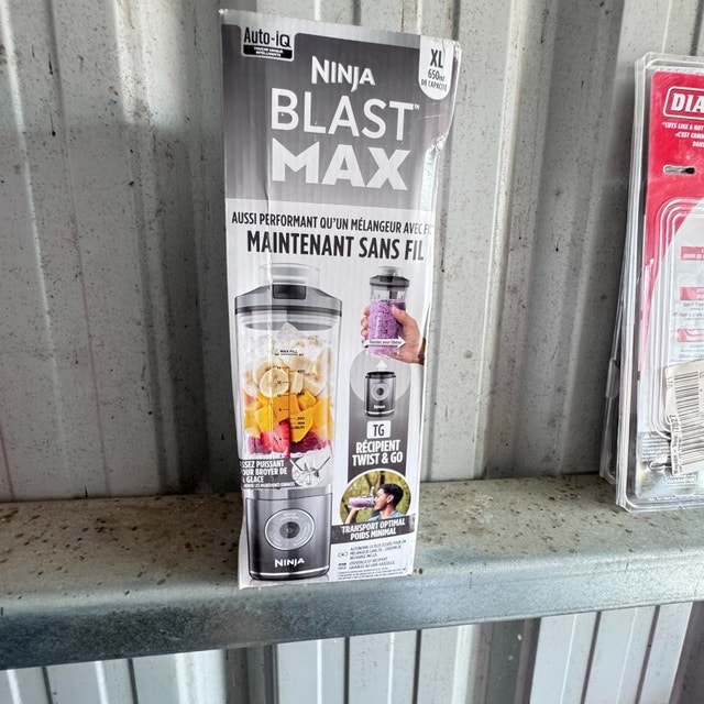 Ninja Blast Max Portable Blender - photo 2