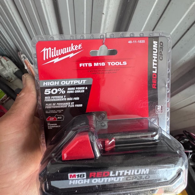Milwaukee M18 Redlithium CP3.0 Battery