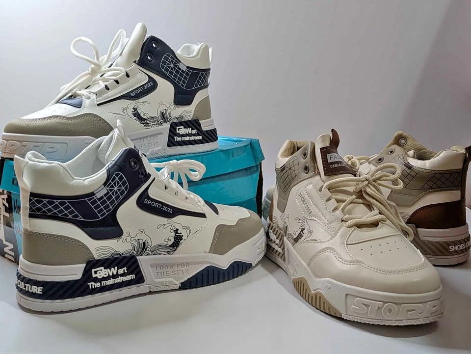 Men's High-Top Sneakers - Brand New in Box!  🎉